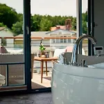 In By Interhome Dom wakacyjny