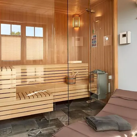 In By Interhome *